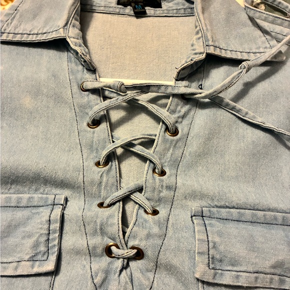 Light Blue Lace-Up Denim Dress (M) Tag Is Not Readable  Newly Dry Cleaned - Picture 5 of 6